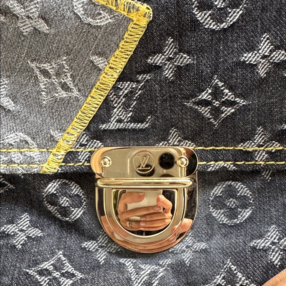 Louis Vuitton Monogram Patchwork Bowly - image 3
